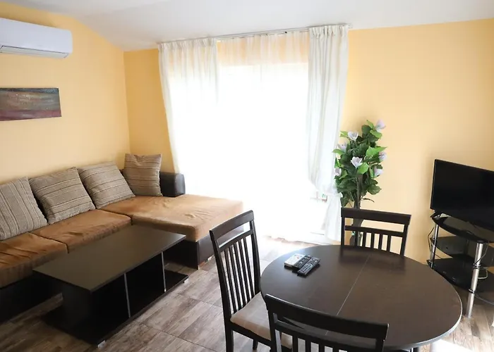 Raya Апарт-отель Созополь