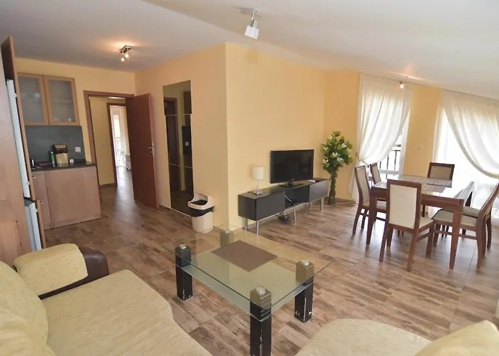 Апарт-отель Raya 3*