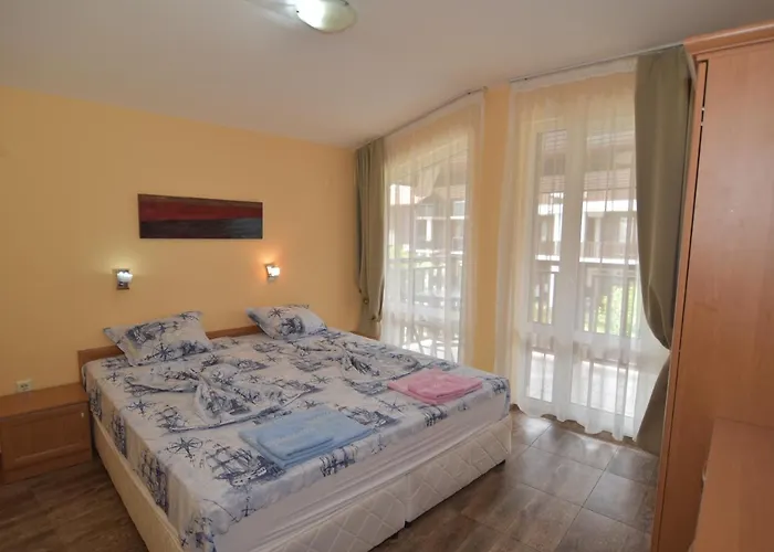 Апарт-отель Raya