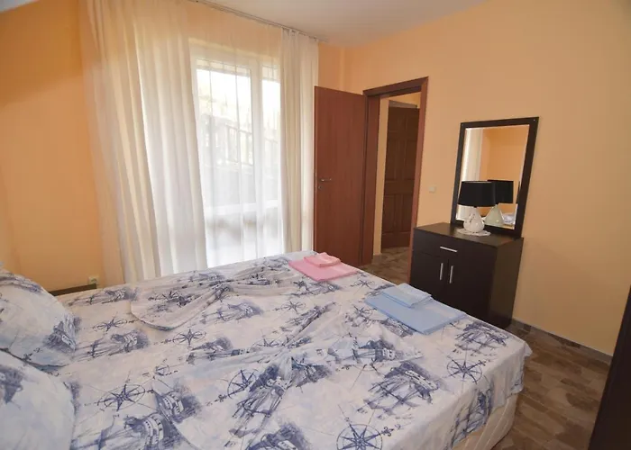 Aparthotel Raya Sozopol