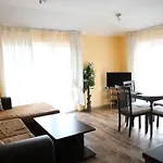 拉亚别墅酒店 索佐波尔