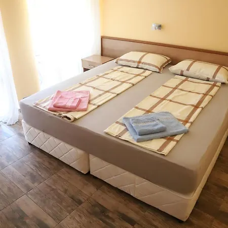 рая 3* Созопол