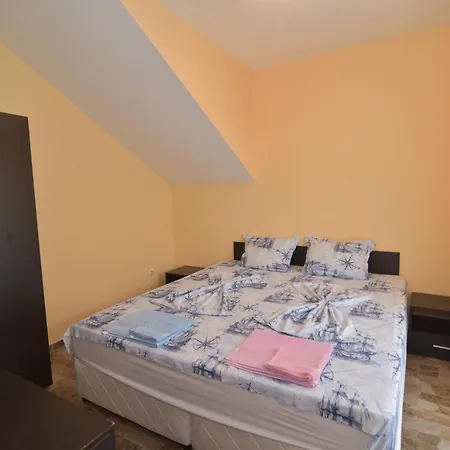 Aparthotel Raya Sozopol