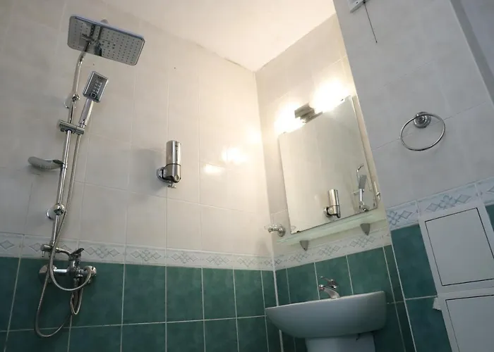 Raya Ξενοδοχείο με διαμερίσματα Σωζόπολη